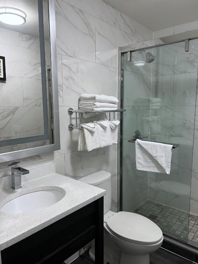 Lotus Blu Inn & Suites New York City Exterior photo