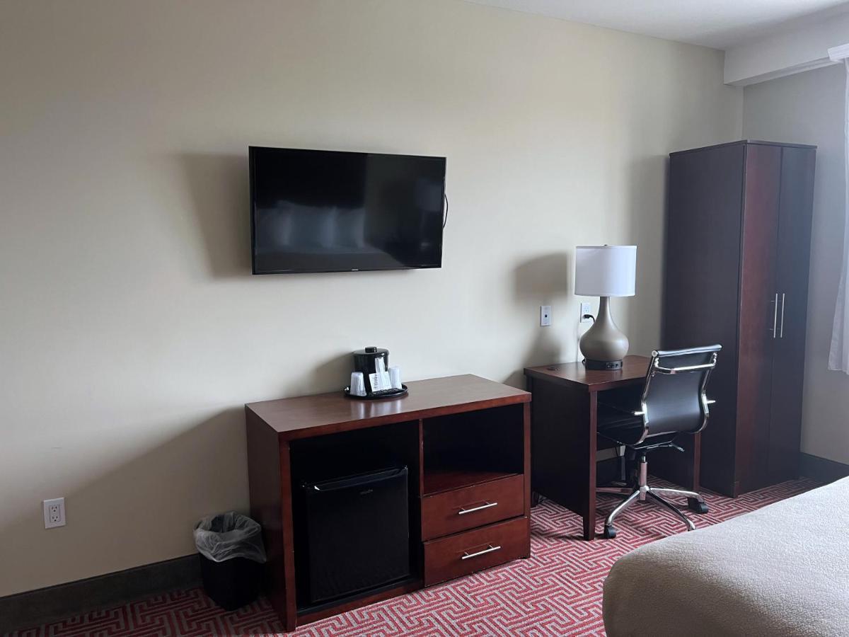 Lotus Blu Inn & Suites New York City Exterior photo