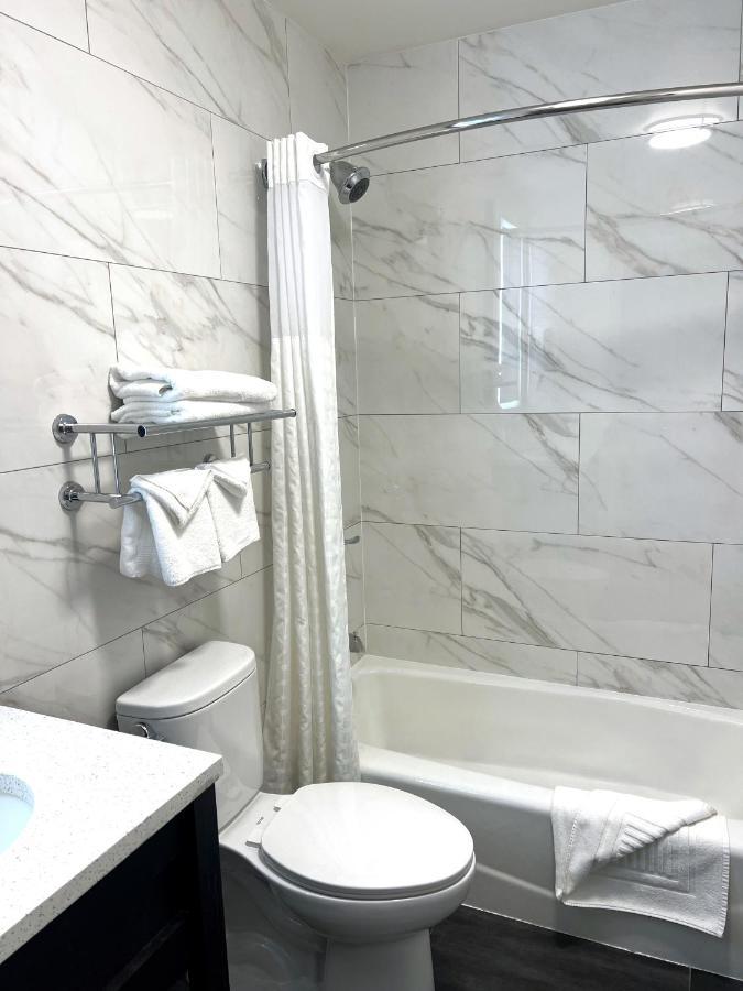 Lotus Blu Inn & Suites New York City Exterior photo