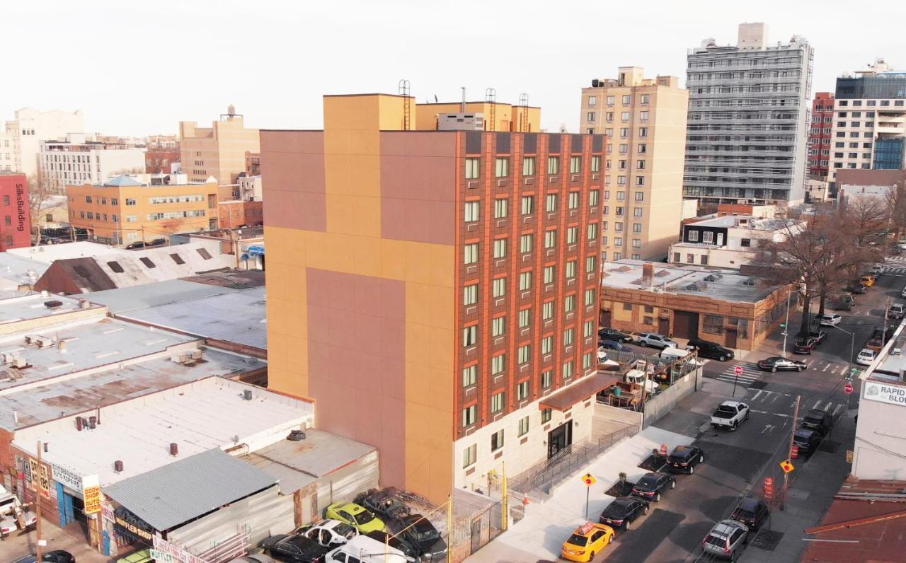 Lotus Blu Inn & Suites New York City Exterior photo